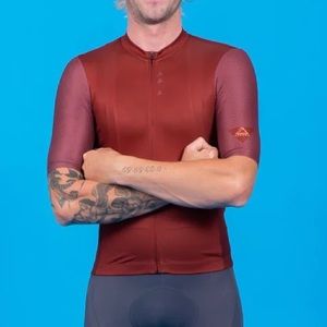 Neopro Men’s Cycljng Jersey Vino Size Medium